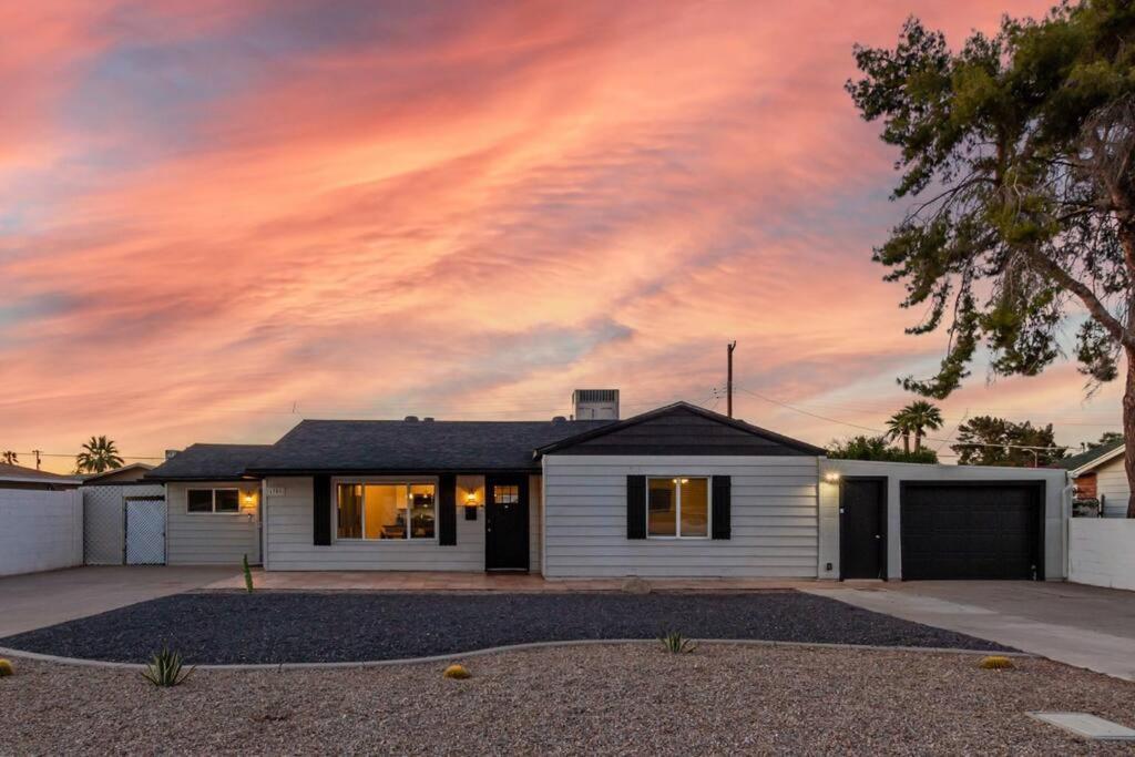 New Stylish Midtown With One Bedroom Phoenix Exterior photo